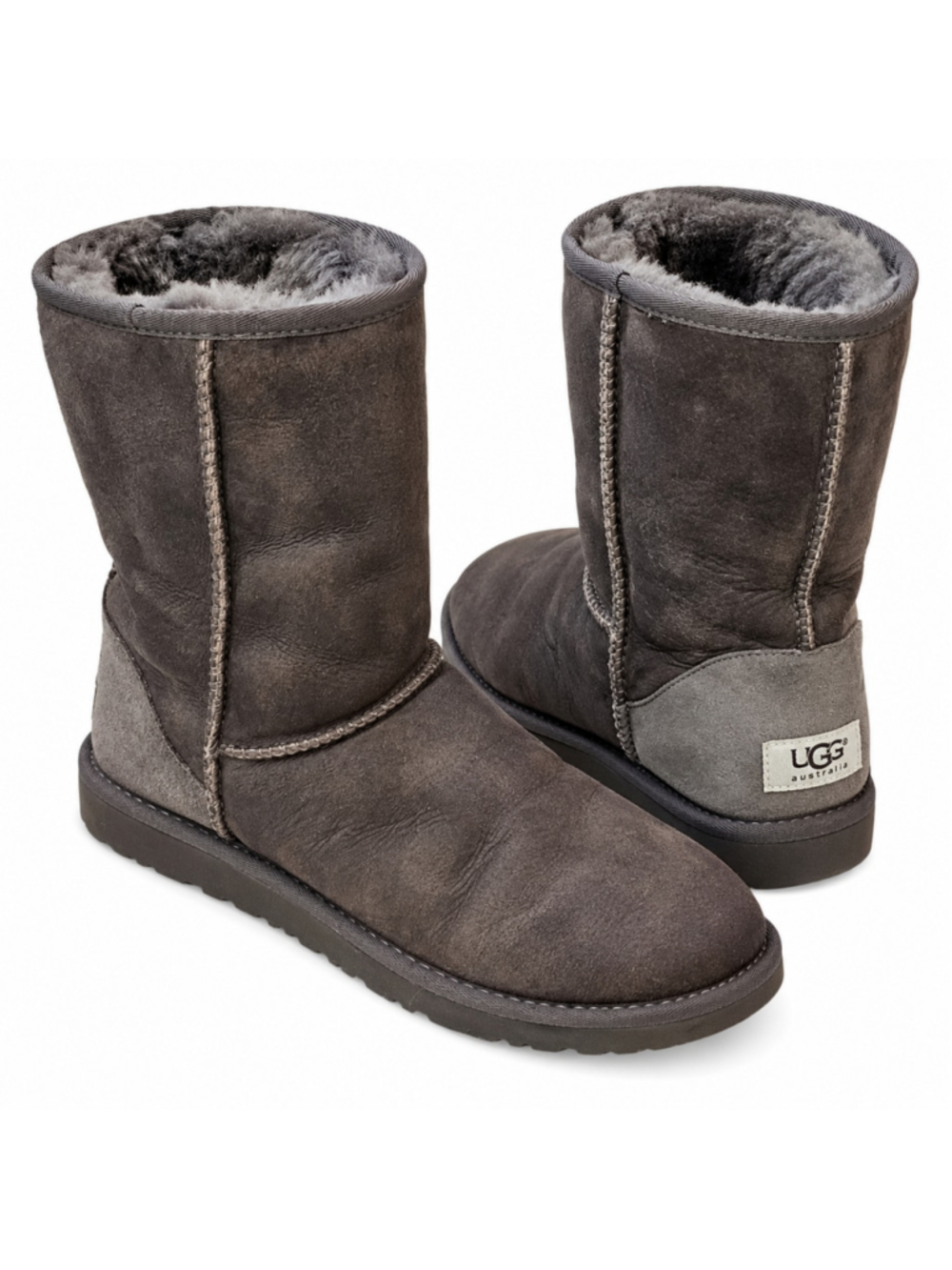 UGG Australia Boots Womens Size 8 Gray Sheepskin Classic Short Style Pull On